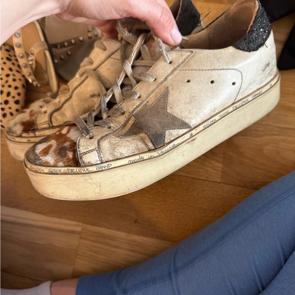 Beige Sneakers